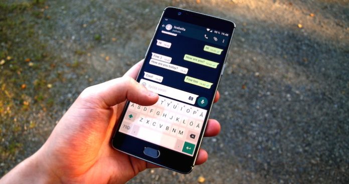 WhatsApp chatting