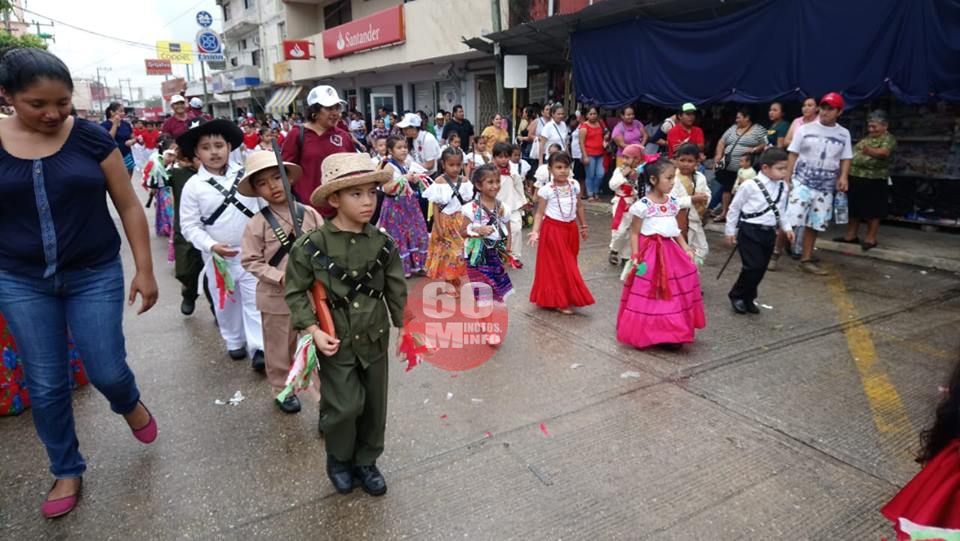 subirCon desfile, conmemoran aniversario de la Revolución Mexicana