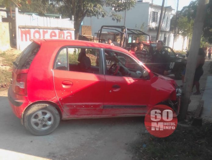 subirLe atinó al poste