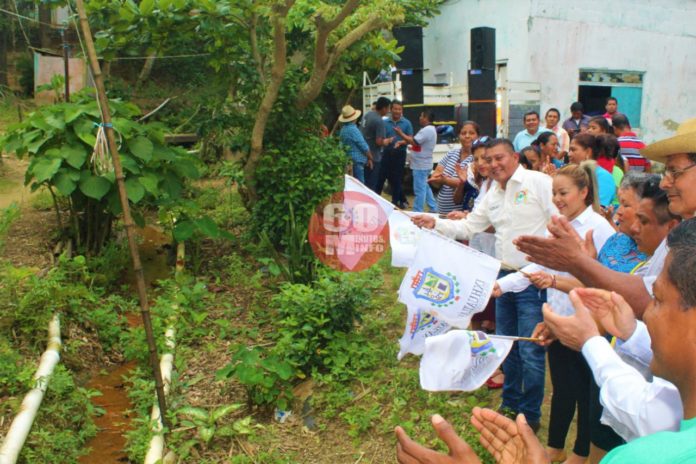 Cumple el Dr. Wilbert a los habitantes del Túnel 7