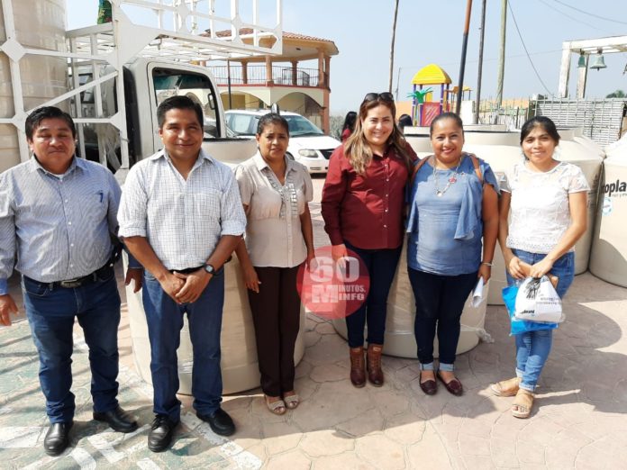 En Moloacán promueven campaña de tinacos a bajos costos