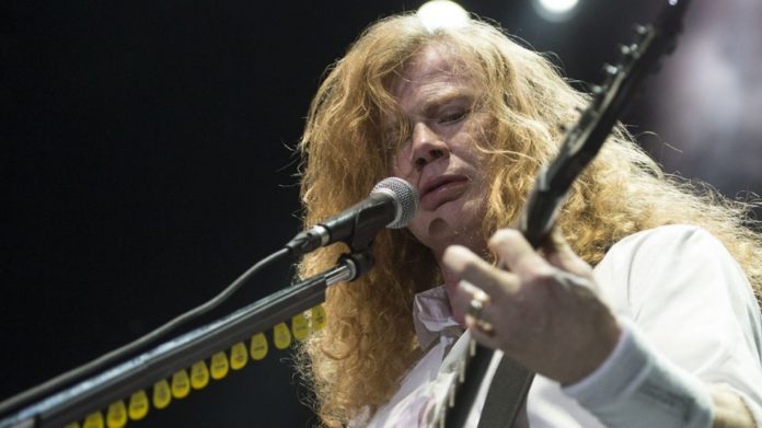 Dave Mustaine revela que está completamente libre de cáncer