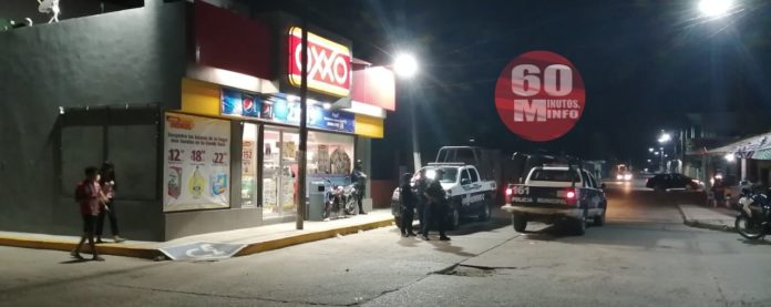 Doble asalto a OXXO