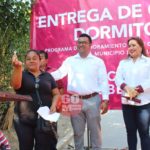 Gobierno del Estado entrega 49 cuartos dormitorios adicionales en Moloacán