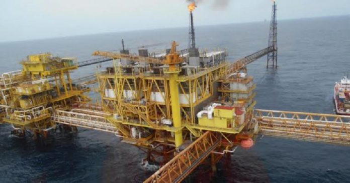 Conato de incendio en plataforma petrolera