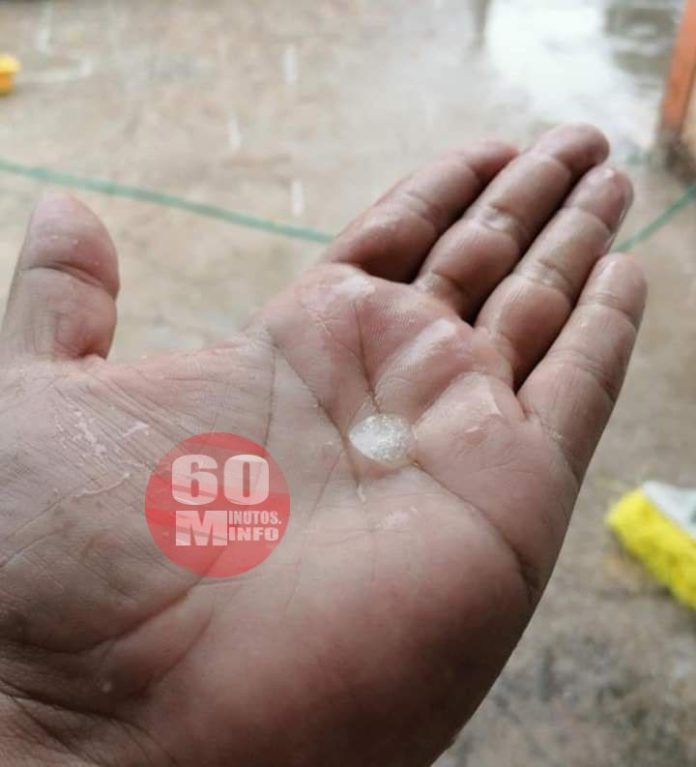Granizada en Cuichapa, y en LCH, tromba y fuertes rayos3