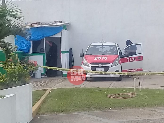 Muere taxista en estacionamiento de laboratorios Chontalpa
