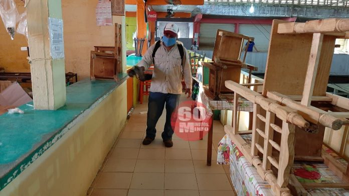 Arranca jornada de sanitización de espacios públicos en Moloacán5