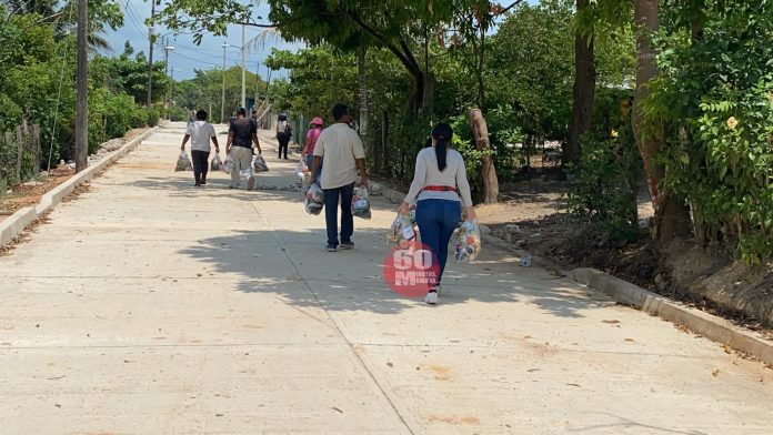 Gobierno Choapense Distribuirá Mas de 10 mil despensas3