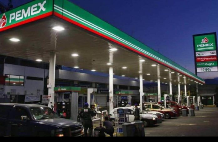 PEMEX alerta sobre fraudes para efectuar depósitos bancarios a cambio de bonos de gasolina