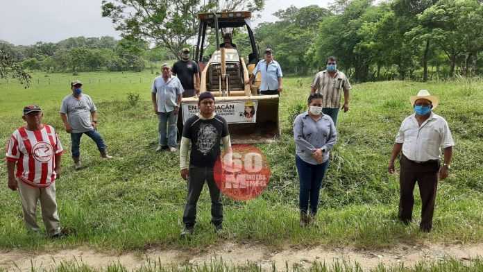En Moloacán trabajamos de la mano con el sector ganadero Vicky Rasgado2