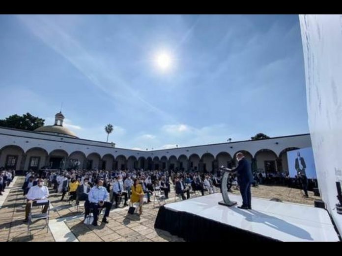 Lanzan amenazas 10 gobernadores a AMLO