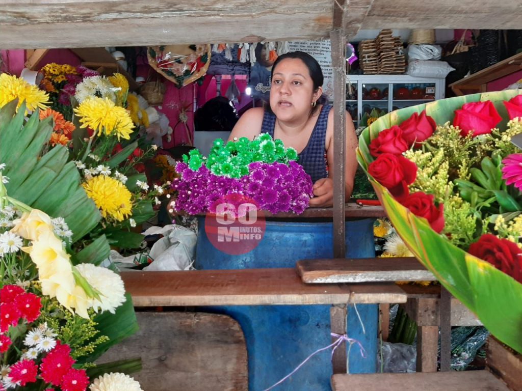 Pandemia golpea venta de flores en temporada de Día de Muertos - 60 Minutos