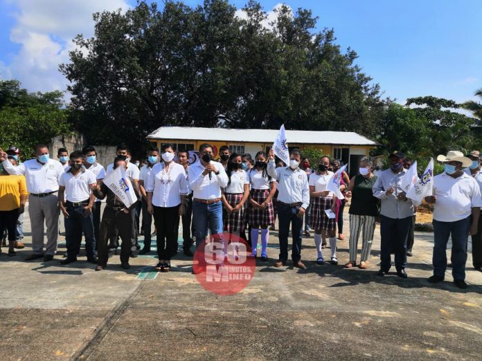Inaugura Alcalde de Ixhuatlán del Sureste, domo en TEBAEV de la congregación El Coyolar3