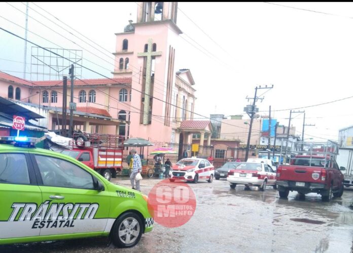 Taxistas deberán retirar su propaganda política