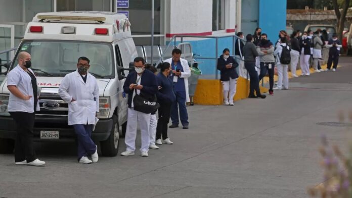 Universidad de Guadalajara analiza posible mutación mexicana de COVID-19