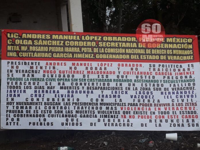 Aparecen narcomantas en Isla y José Azueta