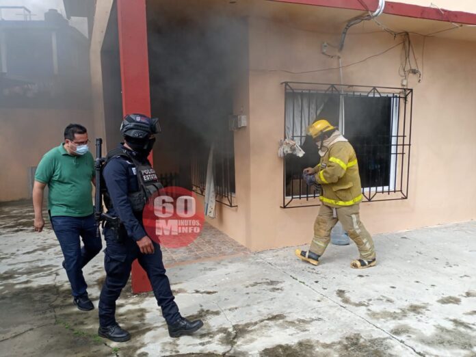 Corto circuito provoca incendio en vivienda de Agua Dulce