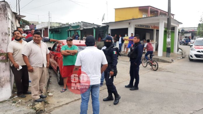 Habitantes de Mundo Nuevo detuvieron a dos ladrones