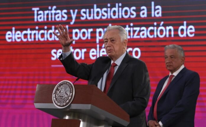 Bartlett acusa a empresas privadas de no pagar red eléctrica y afectar a CFE con miles de millones de pesos
