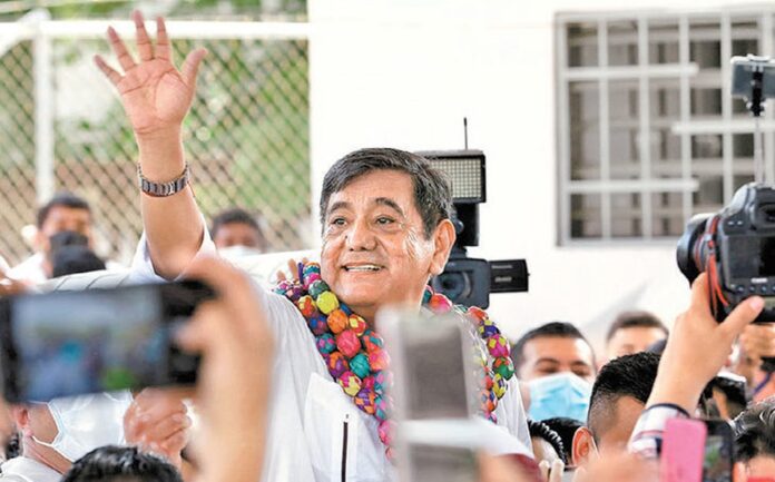 Comisión del INE aprueba retirar candidatura de Félix Salgado Macedonio