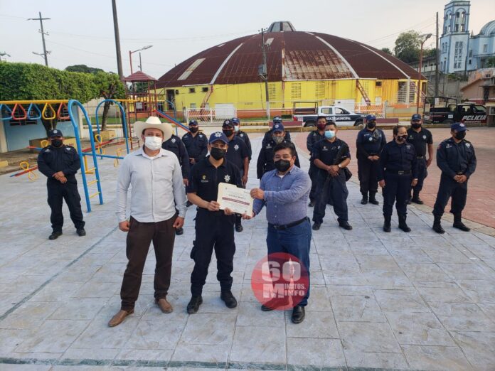 Con elementos preparados se garantiza la seguridad en Moloacán