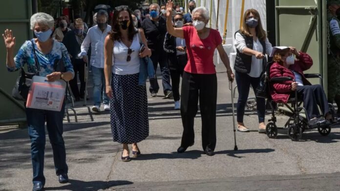 México supera las 200 mil muertes por COVID-19