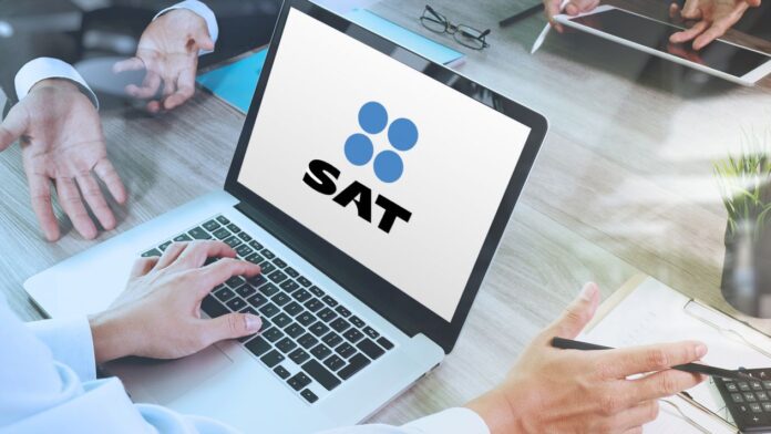 SAT 'batea' solicitud de contadores pide a personas morales cumplir con plazo de declaración anual