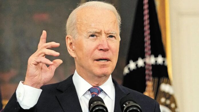 Biden impulsa salud y educación en su primera solicitud de presupuesto por 1.5 billones de dólares