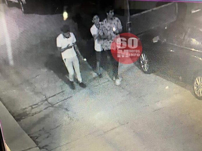 Denuncia a ladrones de espejos en Nanchital2