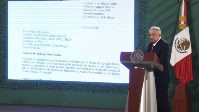 EU pidió información a la UIF sobre García Cabeza de Vaca lo investiga por lavado AMLO