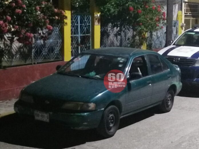 Muere mujer de 18 años dentro de un auto en Las Choapas