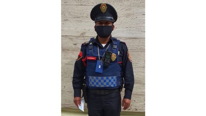 Policía encuentra un cheque por 40 mdp en Polanco y lo regresa al dueño