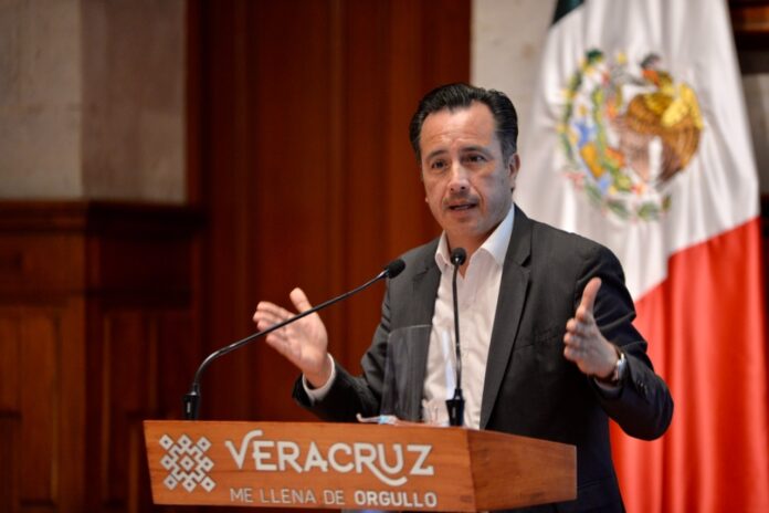 Presenta gobernador Cuitláhuac Estrategia de Vacunación Masiva contra COVID-19