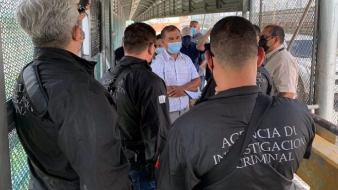 Detienen en McAllen a presunto prestanombres de García Cabeza de Vaca