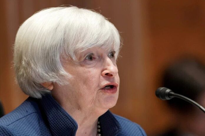 Janet Yellen urge al Congreso de EU a tomar medidas con el techo de deuda