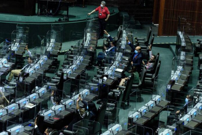 INE aprueba reparto de diputaciones plurinominales así quedan por partido