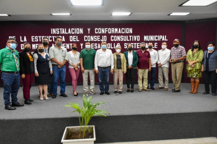 d2220125-ce59-4448-b593-82073ecba672 Coatzacoalcos, Ver., 28 de febrero de 2022.- Con la finalidad de trabajar en proyectos en beneficio del cuidado de la naturaleza, fue instalado el Consejo Consultivo Municipal de Medio Ambiente y Desarrollo Sustentable 2022-2025 en la Sala de Cabildo del Ayuntamiento de esta ciudad.