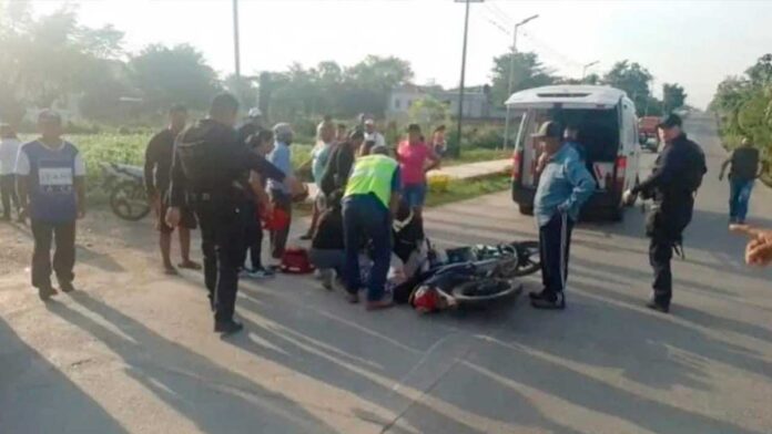 Niña muere al ser atropellada junto con su madre a bordo de motocicleta
