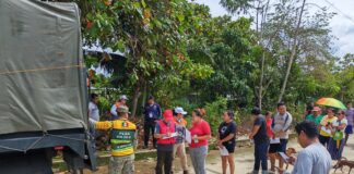 Llega apoyo alimentario a familias afectadas por inundaciones en Ixhuatlán del Sureste