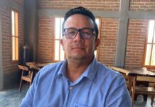 Atacan a balazos al periodista Marcos Ramos en Cintalapa; reportan su estado como delicado