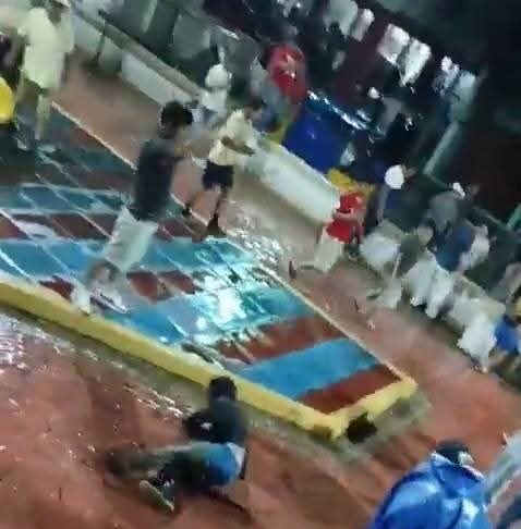🔴 Ostuacán estalla tras doble feminicidio; pobladores linchan a presunto responsable