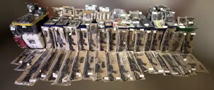 caen-2-capos-del-cjng-en-qr-con-armas-y-equipo-tactico_30590b5f-0d75-42dd-9a8b-534fb0ee625e_medialjnimgndimage=fullsize