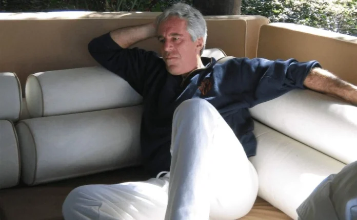 congresista-republicana-denuncia-censura-sobre-los-archivos-epstein_01b0ce45-ff6f-45d8-b22c-cd6cf5dd1f84_medialjnimgndimage=fullsize