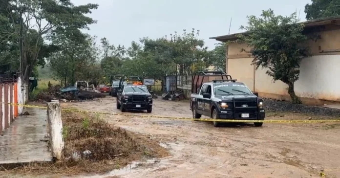 matan-a-cuatro-hombres-que-trabajaban-en-chatarrera-de-acayucan-veracruz_7ff8d8e0-a4d0-415e-b456-b3133ecb24ef_medialjnimgndimage=fullsize (1)