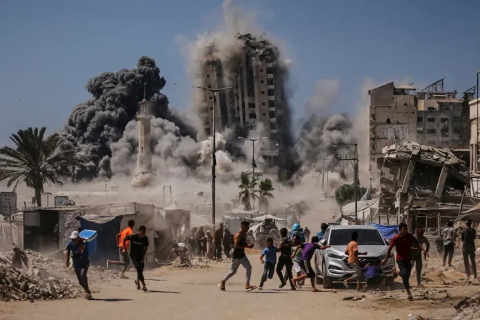 tras-el-ataque-de-hamas-hace-dos-anos-israel-inicio-el-genocidio_bd09a4a6-7014-4e20-ae09-d3e4c9fd99ce_medialjnimgndimage=fullsize